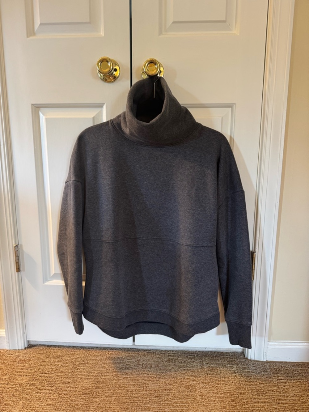 Athleta Charcoal Gray Turtleneck Sweatshirt